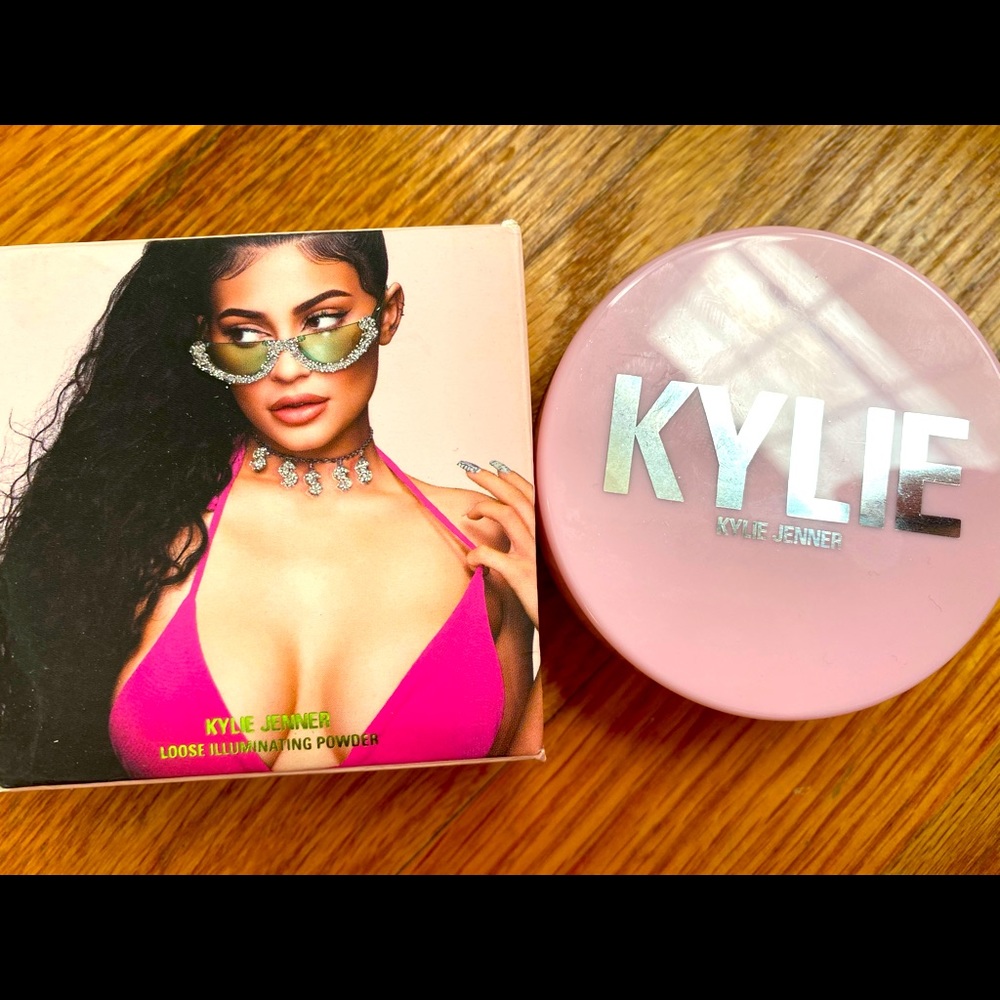 Kylie cosmetic